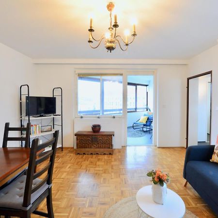 3-Bedroom-Flat With Parking Space Вена Экстерьер фото