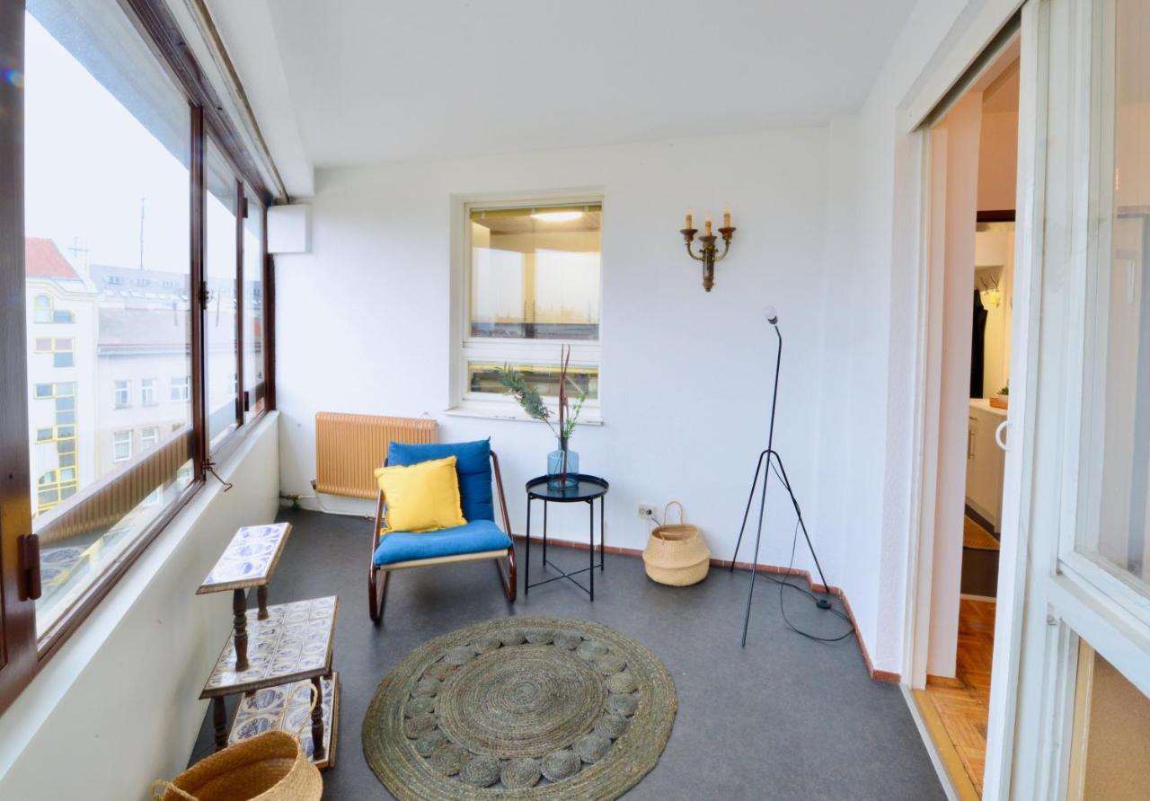 3-Bedroom-Flat With Parking Space Вена Экстерьер фото